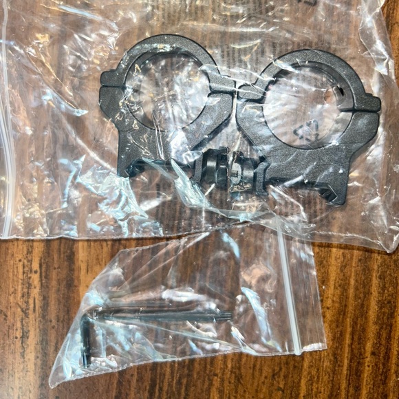 Bushnell 1” main tube low/medium scope rings - Picture 3 of 3